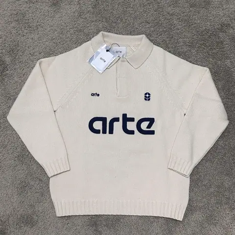 Arte Knit Cream on BoonBuy