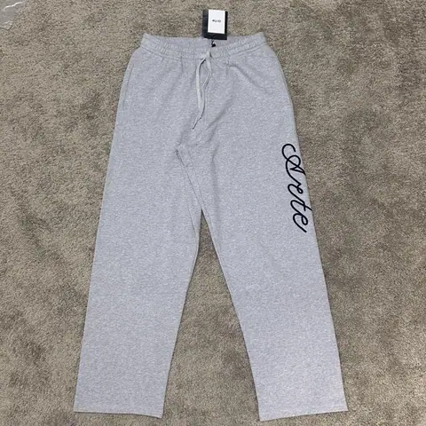 Arte Sweater Pant Grey on BoonBuy