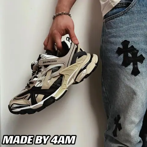 Baleciaga Made By 4AM on BoonBuy