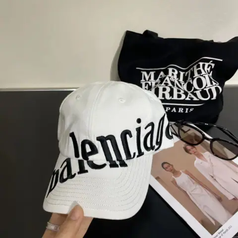 Balenciaga 10 on BoonBuy