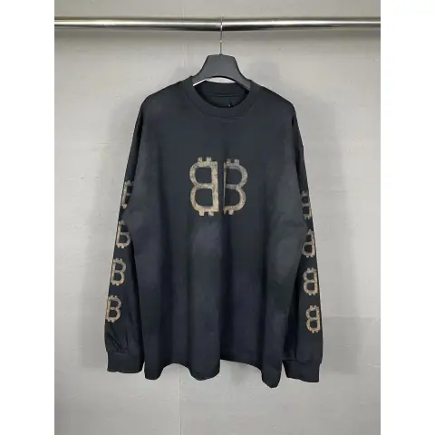 Balenciaga Crypto Longsleeve on BoonBuy