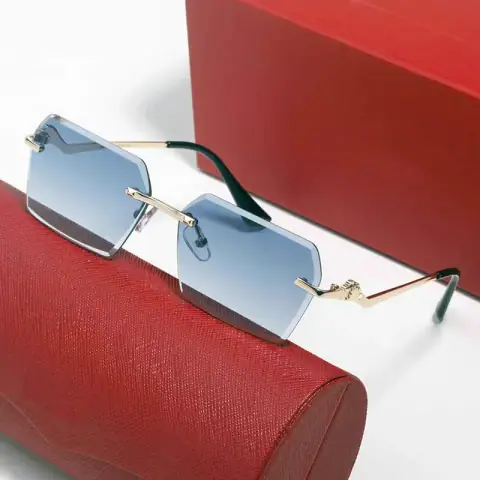 Cartiers Different Style, photo 2
