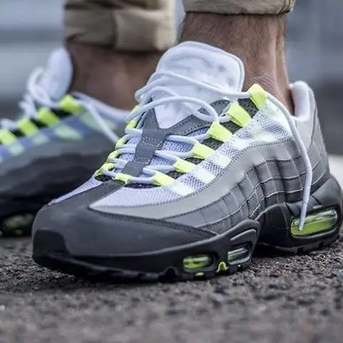 Factory 2024 New Men's Shoes Air Max 95 Retro Air Cushion Shoes Elastic Cushioning Women's Shoes Running Shoes on BoonBuy