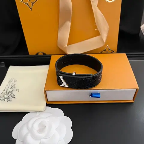 Foreign Trade Donkey Bracelet Leather Silm Bracelet Old Flower Plaid Bracelet on BoonBuy