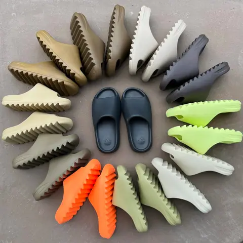 G X L W Y Eezy Sli de Size Up 1 Shoes Are Smaller Whatapp 8619105043580 on BoonBuy