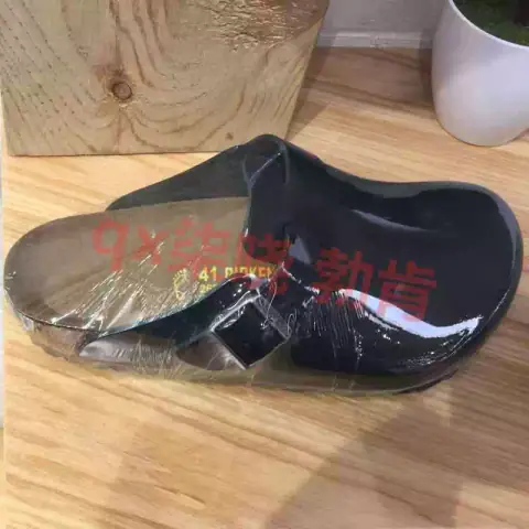 Genuine Cork Slippers with Correct Letters Chef Shoes Men's Shoes Women's Shoes Kitchen Universal Closed Toe Shoes Foreign Trade Shoes Half Package on BoonBuy