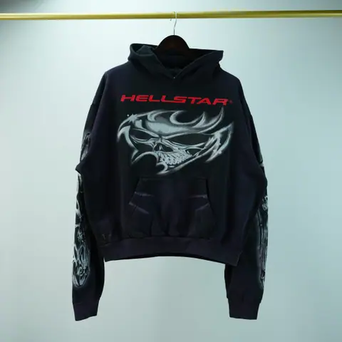 Hellstar Airbrushed Skull Black on BoonBuy