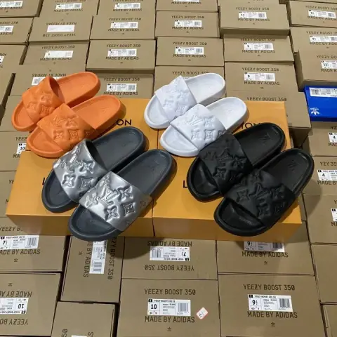 LV Slippers, photo 2