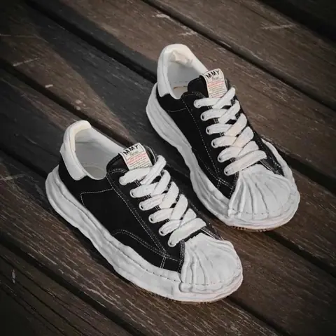 Maison Mahira Low on BoonBuy