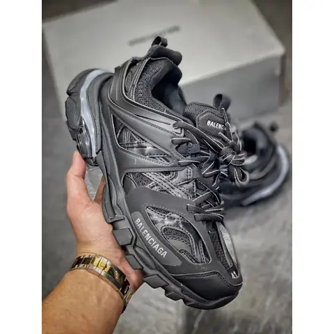 N650650BALENCIAG Track Trainer Paris S's Best of Neon Color Changing Lights on the Market on BoonBuy