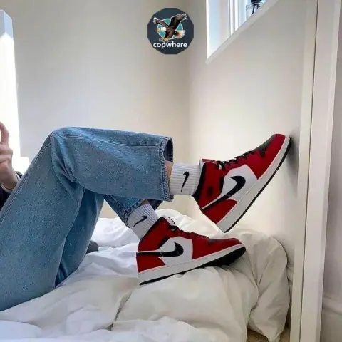 Original Box Head Layer Jordan 1 Retro High Collection on BoonBuy