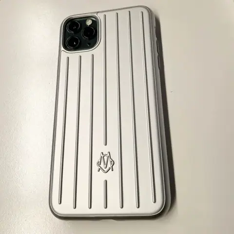 Rimowa Case on BoonBuy