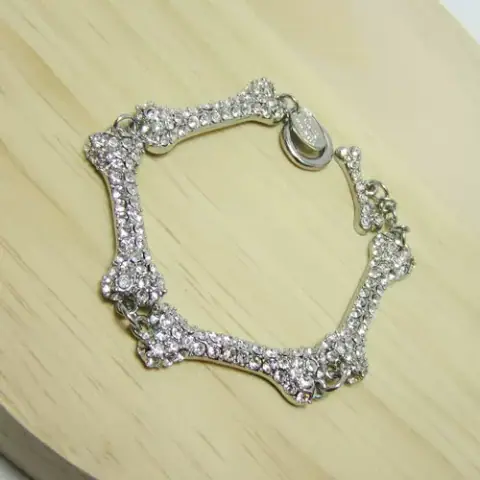 Silver Diamond 4-SECTION Bone Saturn BRACELET-C8018 on BoonBuy