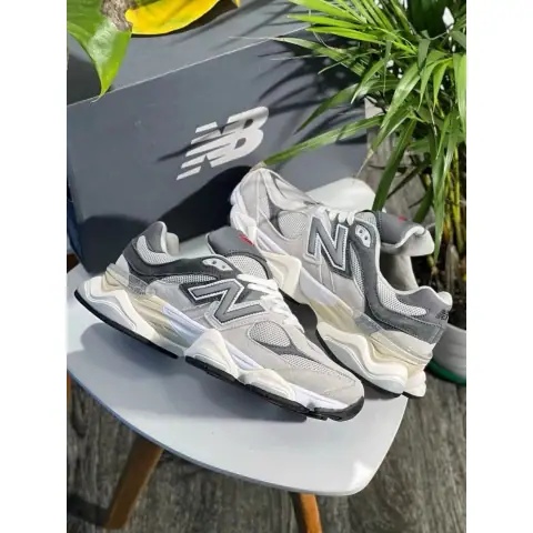 Sneaker 2 on BoonBuy