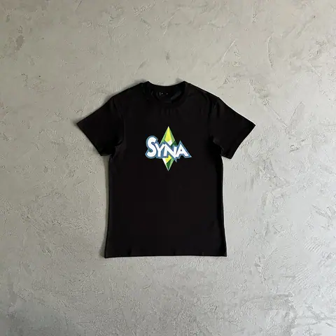 Syna Club Tee Black on BoonBuy